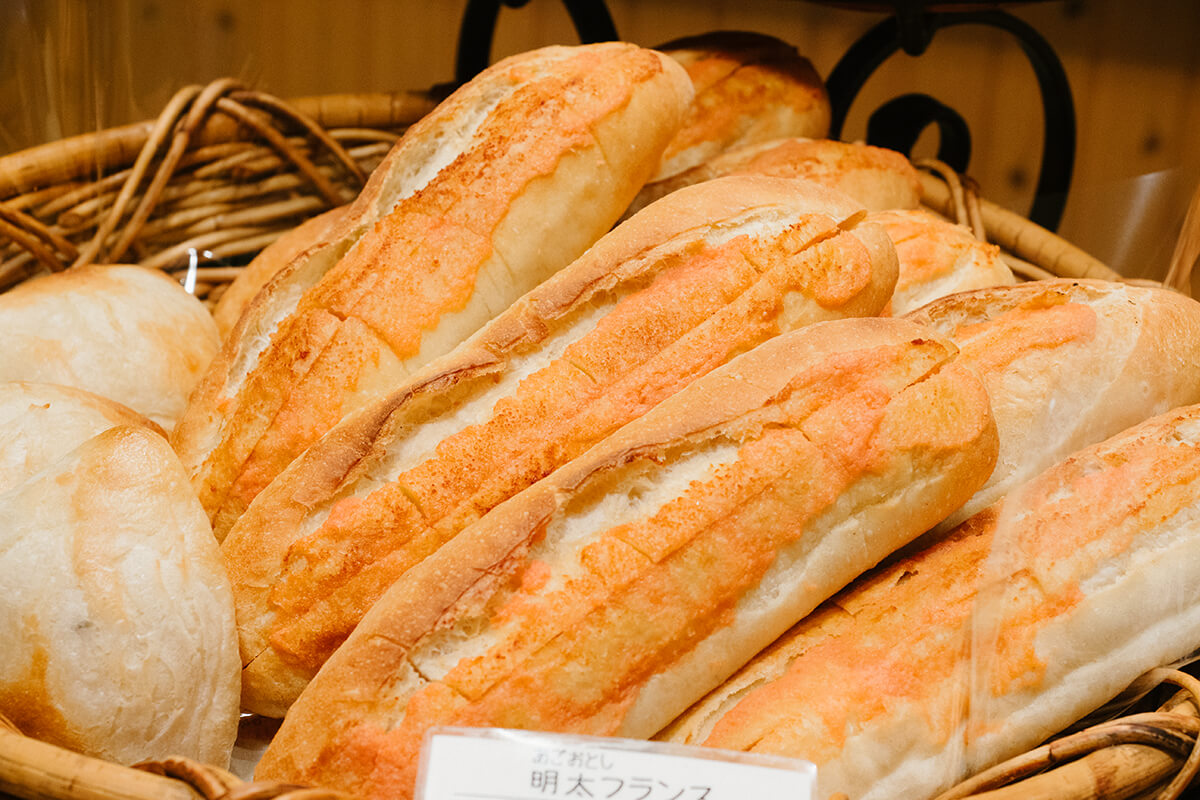 隆勝堂サンタカフェベーカリー明太フランス